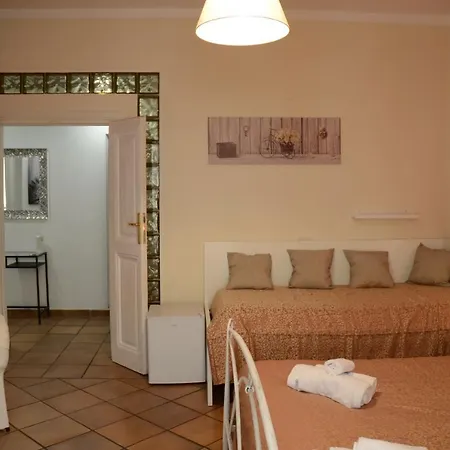 Lauretta Piazza Del Popolo Rzym