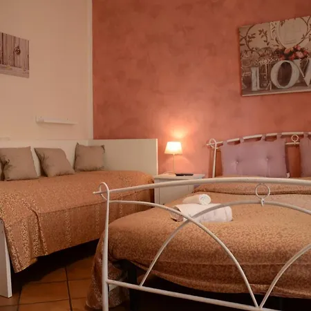 Lauretta Piazza Del Popolo Rzym